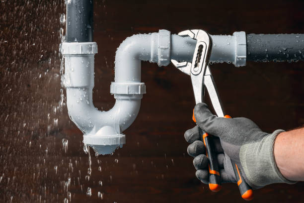 Professional Drain Cleaning technician working in Cedar Hill, MO